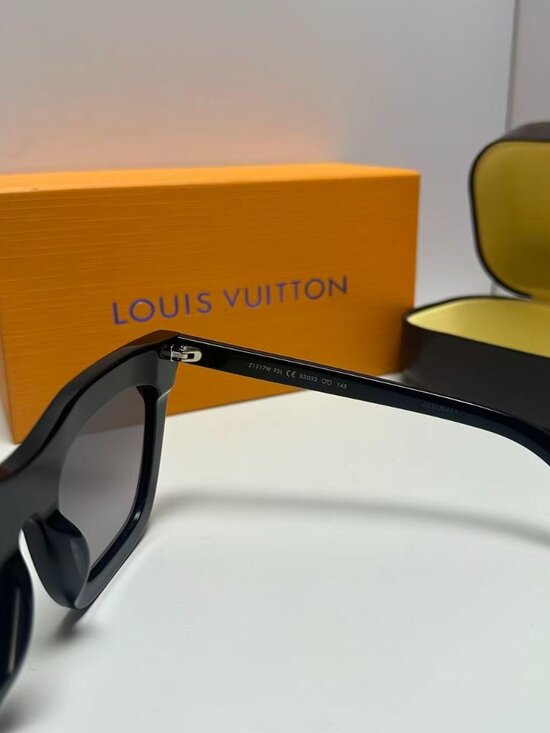 Louis Vuitton sunglasses main image 5